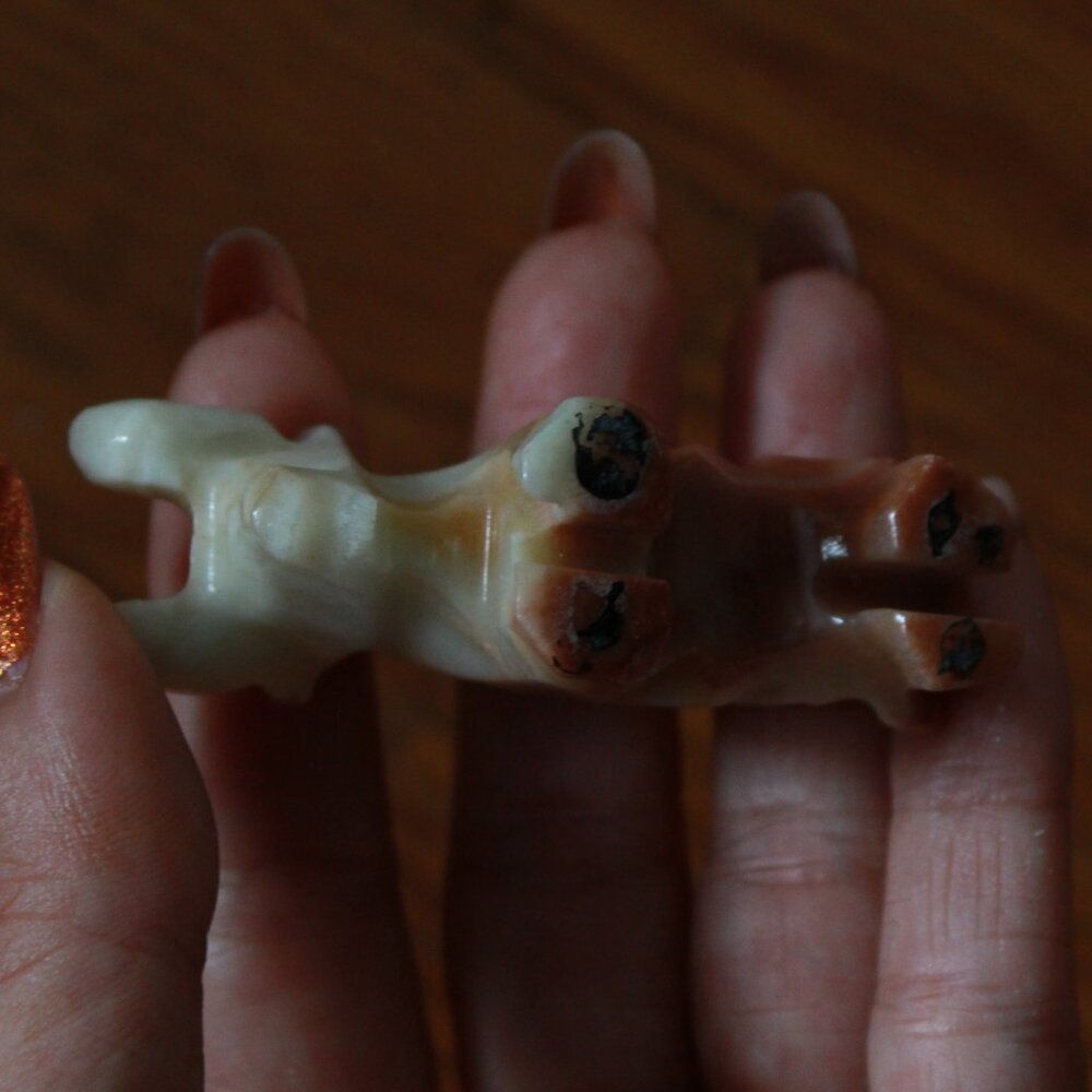 Vintage Onyx Carved Bull Figurine - Picture 6 of 7